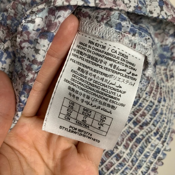 GUESS Sheer Pleated Floral Shirt Elastic Waist - Picture 5 of 10